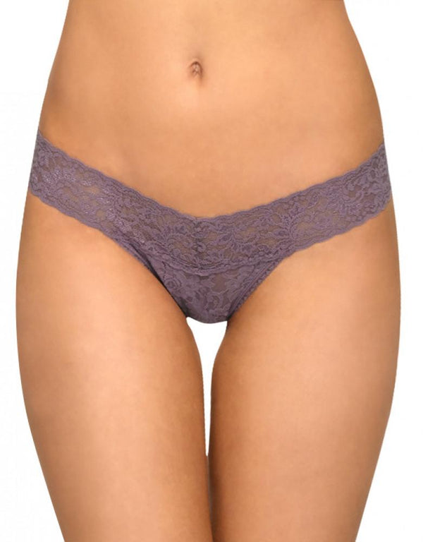 Hanky Panky Stretch Signature Lace Low Rise Thong