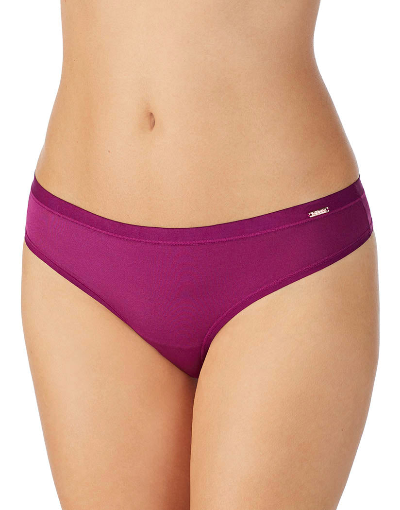 Le Mystere Infinite Comfort No Show Thong 8838