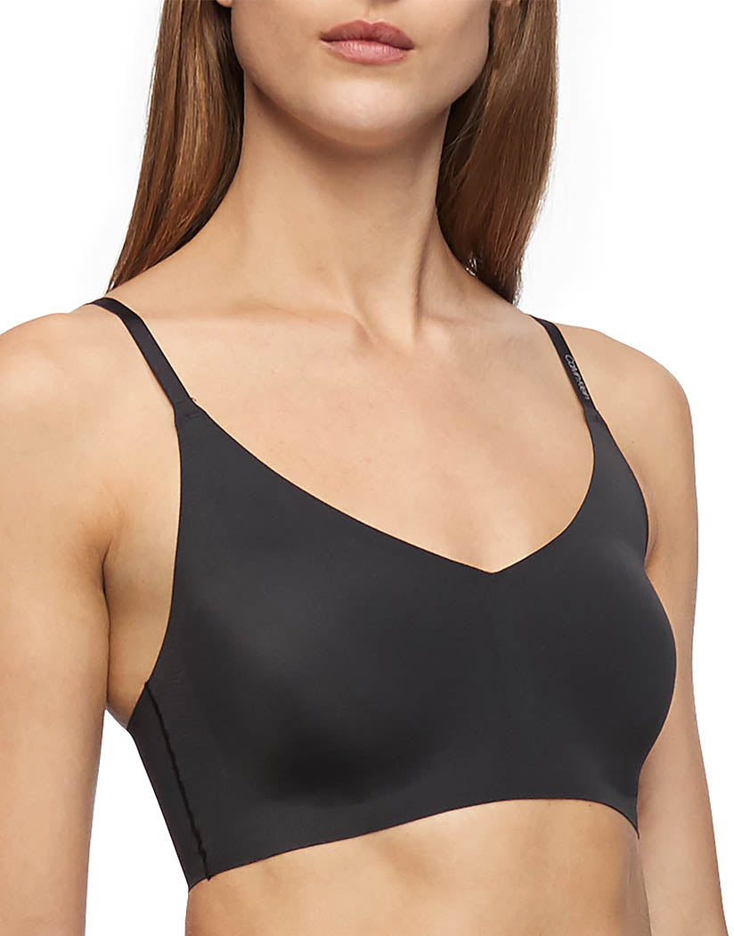 Calvin Klein Women Invisibles Wirefree Lightly Lined Triangle Bralette