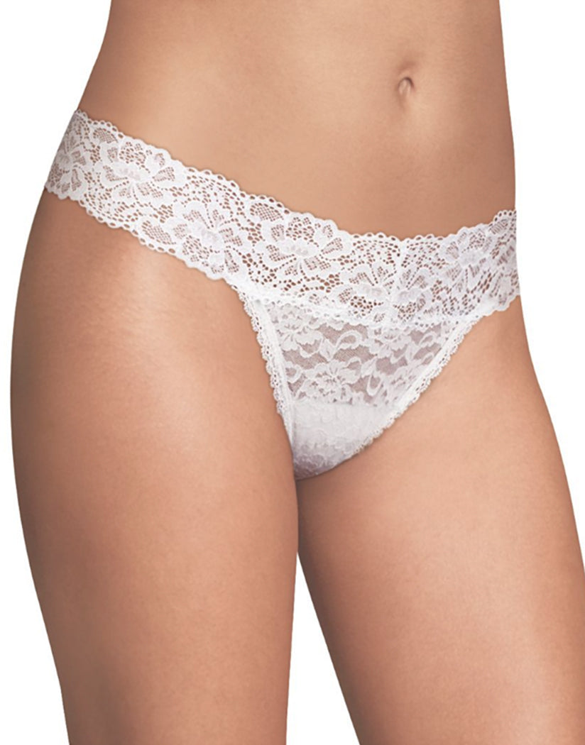 Maidenform Sexy Must Haves Lace Thong DMESLT